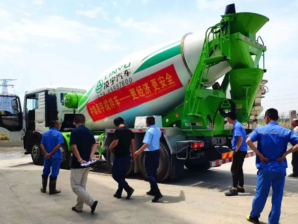中集凌宇攪拌車全國巡展繼續(xù)：出征安徽，這一組合果然豪橫！
