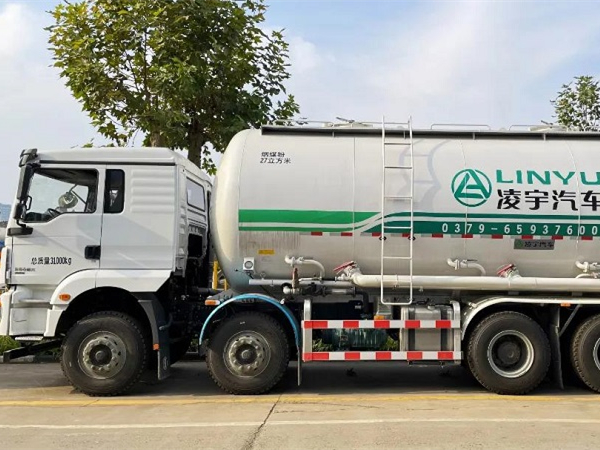 多拉多賺不二選，就選凌宇粉罐車！