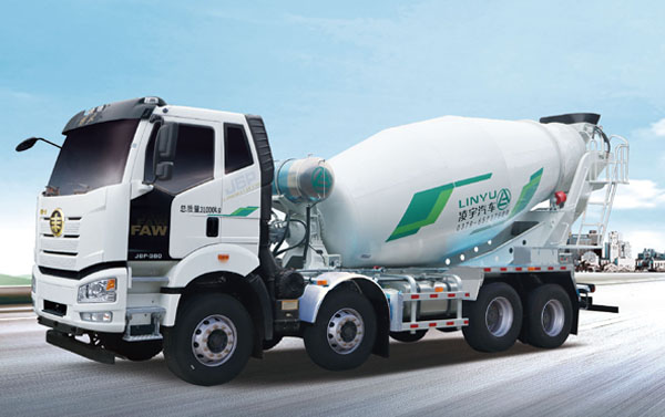 中集凌宇輕量化攪拌車各品牌比對(duì) 教你選擇輕量化攪拌車？